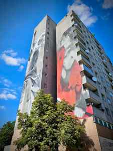 Street art on Gitschiner Straße