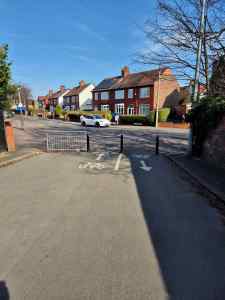 Bridge over the railway to Buckingham Road