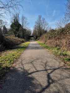 Fallowfield Loop, approaching Yew Tree Road