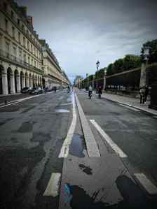 Impressively wide cycle lanes on Rue de Rivoli