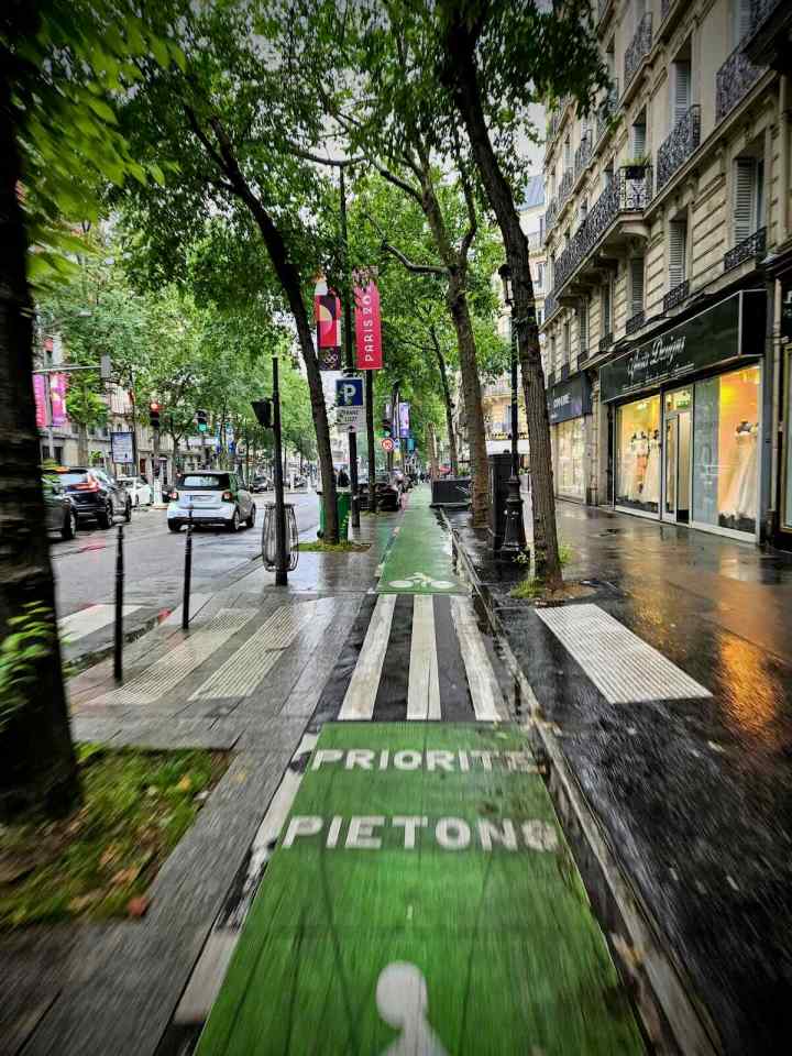 Zebra crossing across the cycle path on Boulevard de Magenta