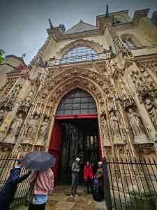 Entrance to Église Saint-Merry