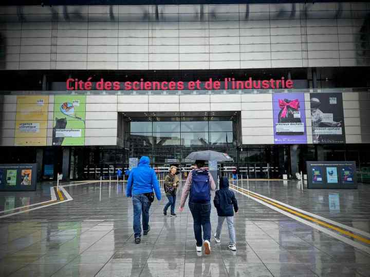 Entrance to Cité des Sciences et de l'Industrie