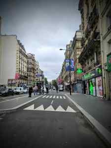 Bus stop bypass on Rue Marx Dormoy