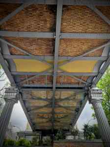 Under the Métro viaduct