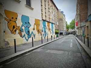 Street art on Rue Jean-Baptiste Dumay
