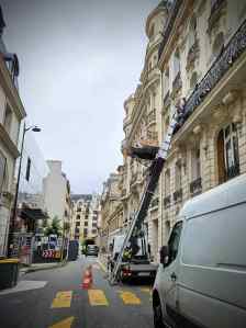 Removal crane on Rue d'Astorg