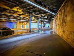Under the railway lines to Paris Bercy Bourgogne - Pays d'Auvergne