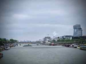 View along the Seine from Pont de Bercy