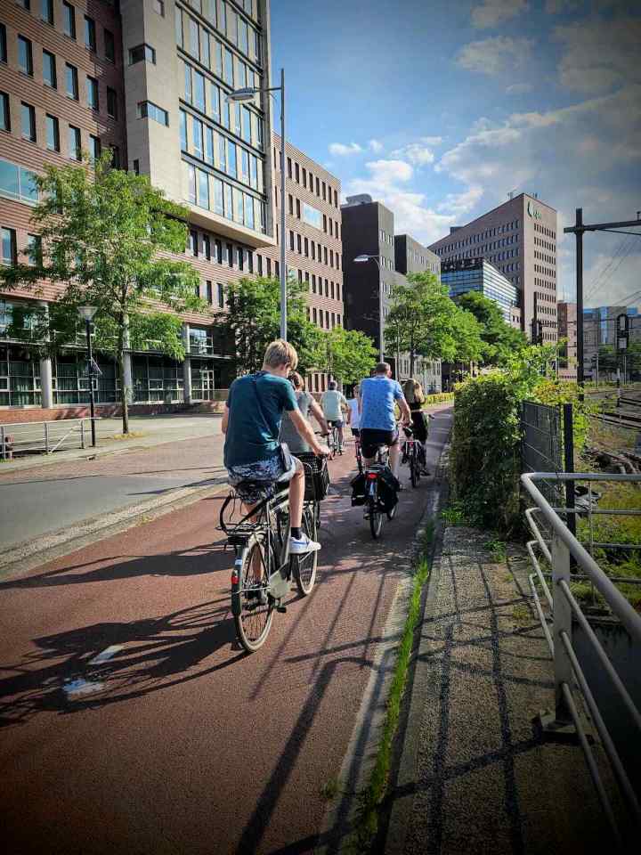 Riding on Smallepad, next to the railway