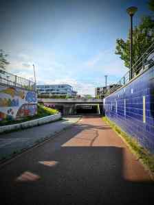 Approaching the railway underpass on Brouwersstraat