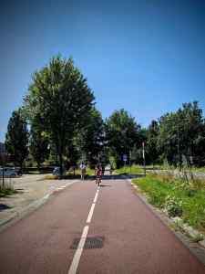 Cycle path on Biltse Rading