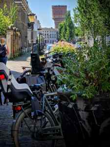 Bikes parked on Van Asch van Wijckskade