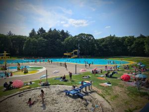 The pools at Bosbad Amersfoort