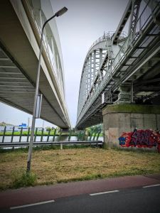 Between Werkspoorbrug and Demka-spoorbrug bridges from Havenweg