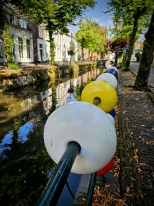 By the canal on Kortegracht