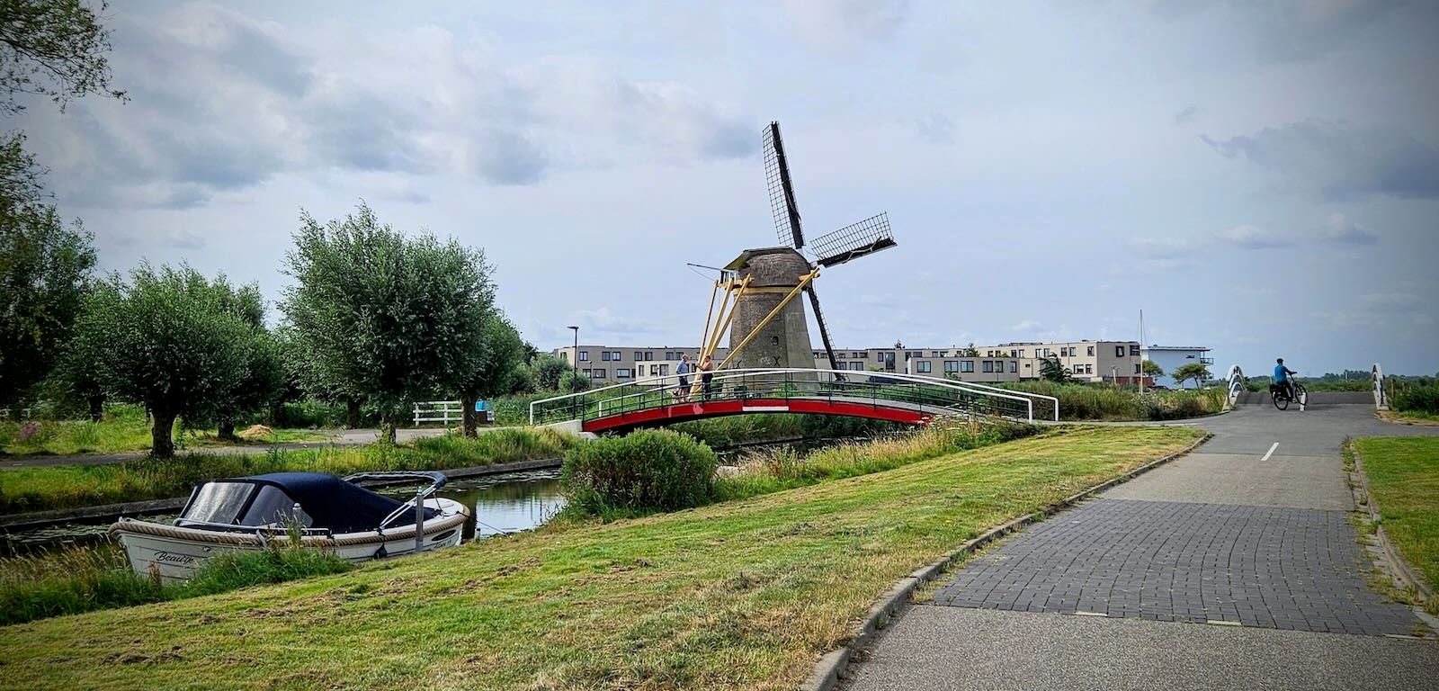 Stevenshofjesmolen windmill