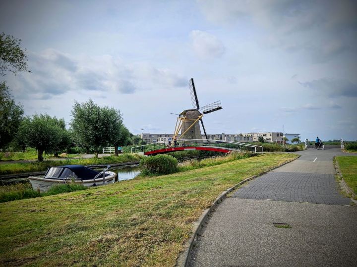 Stevenshofjesmolen windmill