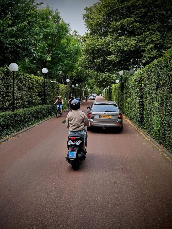 The main road in Duinrell, towards The Plaza