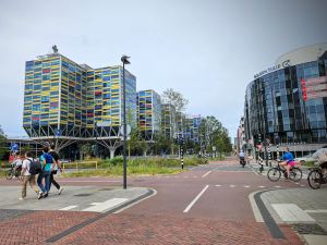 Junction with Schuttersveld