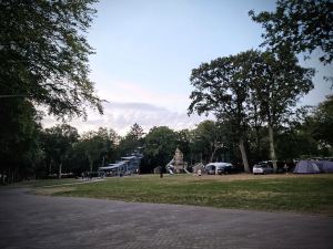 Superroetsj slides and camping tents