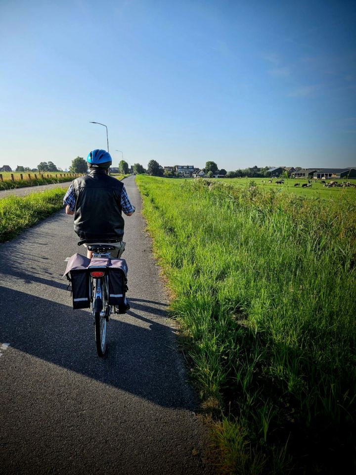 Riding along Kniplaan