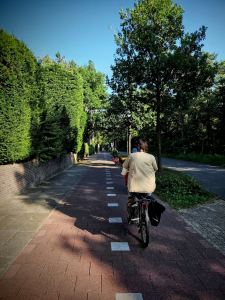 Riding along Meijendelseweg