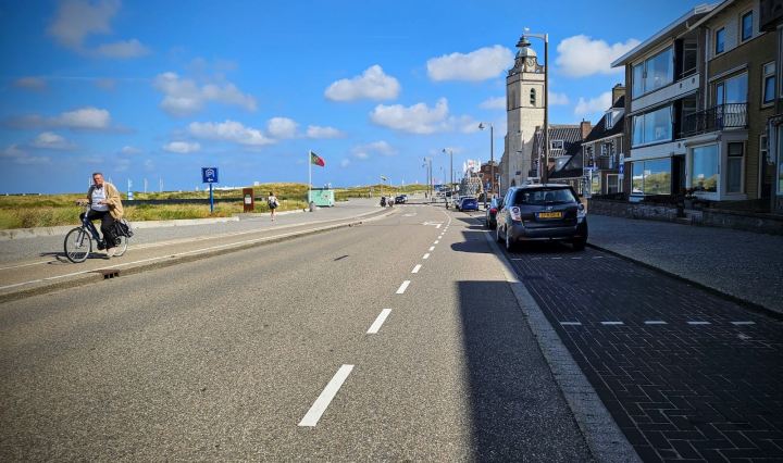 In the cycle lane on Boulevard