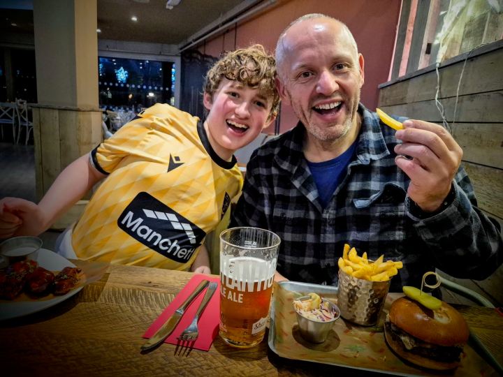 Dinner on the first evening at Huck's