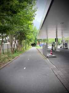 Petrol station bypass on N206 Doctor Lelylaan