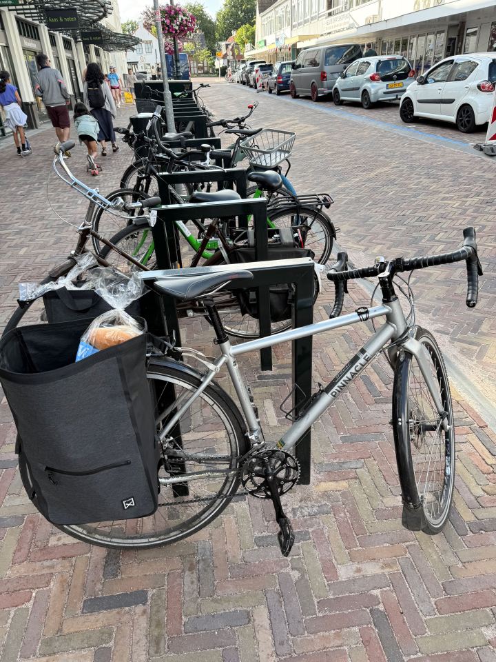 Doing some shopping at Jumbo on Luifelbaan