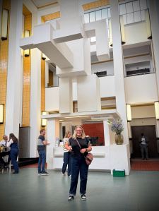 Arriving at Kunstmuseum Den Haag