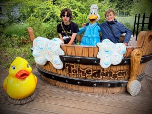 The boys in the Tobbedanser