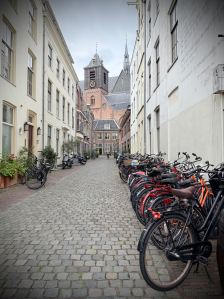 Looking towards the Hooglandse Kerk church on Beschuitsteeg