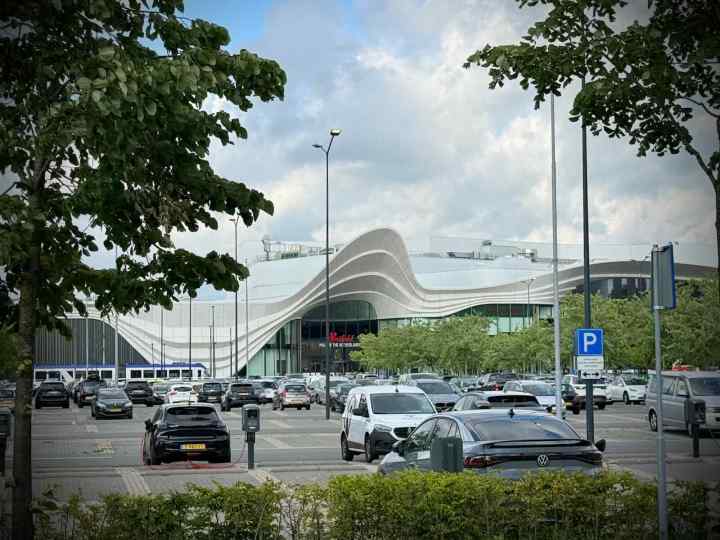 Passing the Westfield Mall of the Netherlands