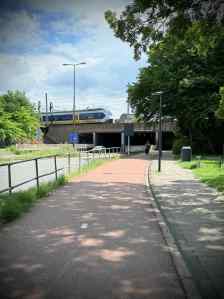 On Plesmanlaan, approaching the railway tracks to Leiden Centraal