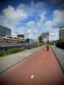 On Schipholweg, approaching Leiden Centraal