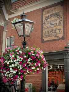 Ghost sign on Vrouwensteeg