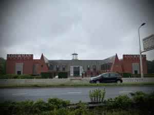 Passing the Louwman Museum