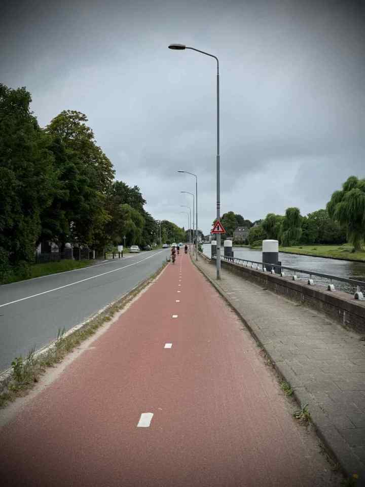 Riding along Westvlietweg