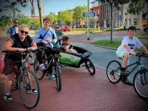 On Coenderstraat, setting off