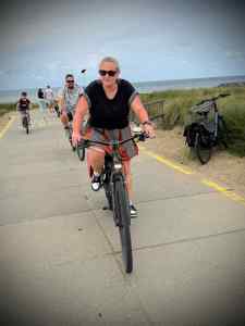 Leaving Strandpaviljoen De Watering