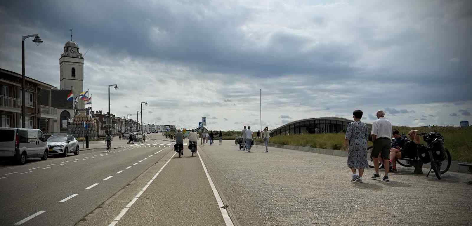 Riding along Boulevard