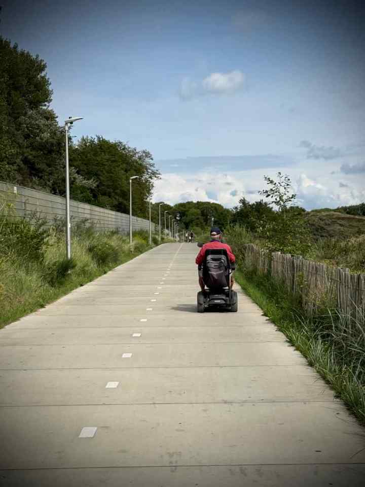 Concrete cycle path coming out of katwijk aan Zee
