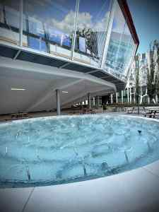 Fountain outside Gorlaeus Lecture Hall