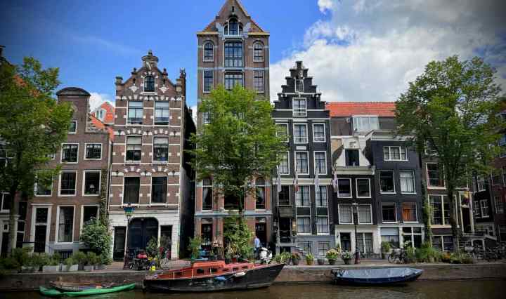 Buildings across Herengracht