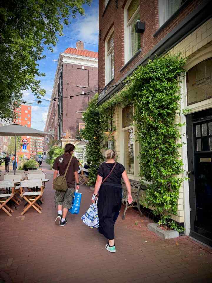 Restaurant seating on Eerste Jacob van Campenstraat
