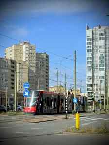 Tram on Gevers Deynootweg