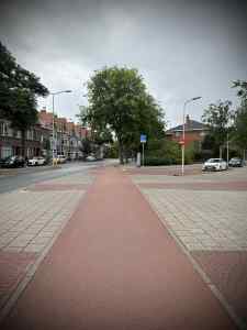 Continuous cycleway on Oostduinlaan