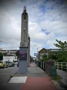 Crossing a bridge on Haagweg